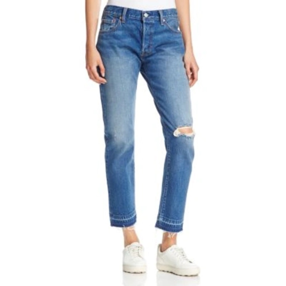 Levi’s 501 High Rise Straight Mom Jeans Distressed Size 27